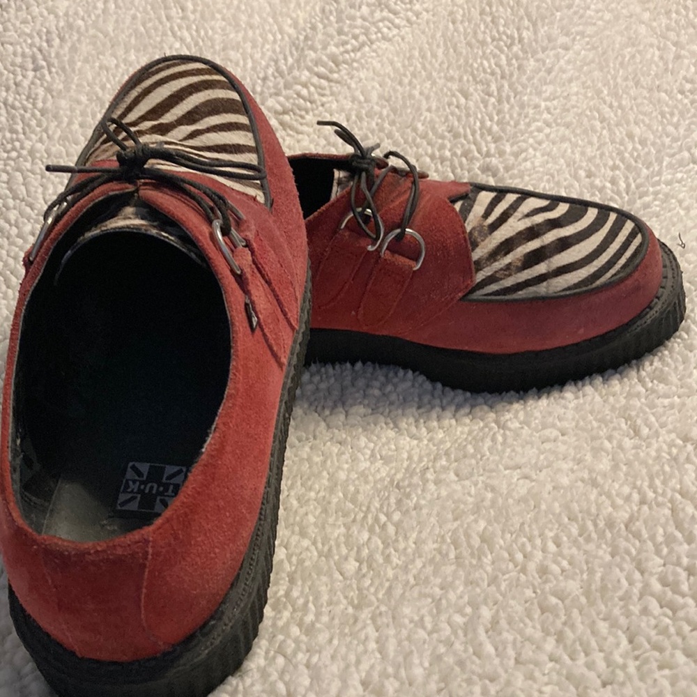 Mens T.U.K. Shoes Size 9 Zebra Print